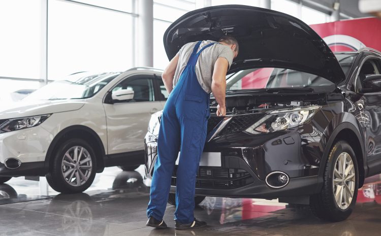  The Complete Car Maintenance Checklist for UAE Drivers